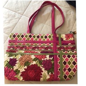 Vera Bradley tote